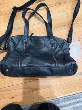 Ted Baker Black Leather Shoulder Bag with Crossbody Strap